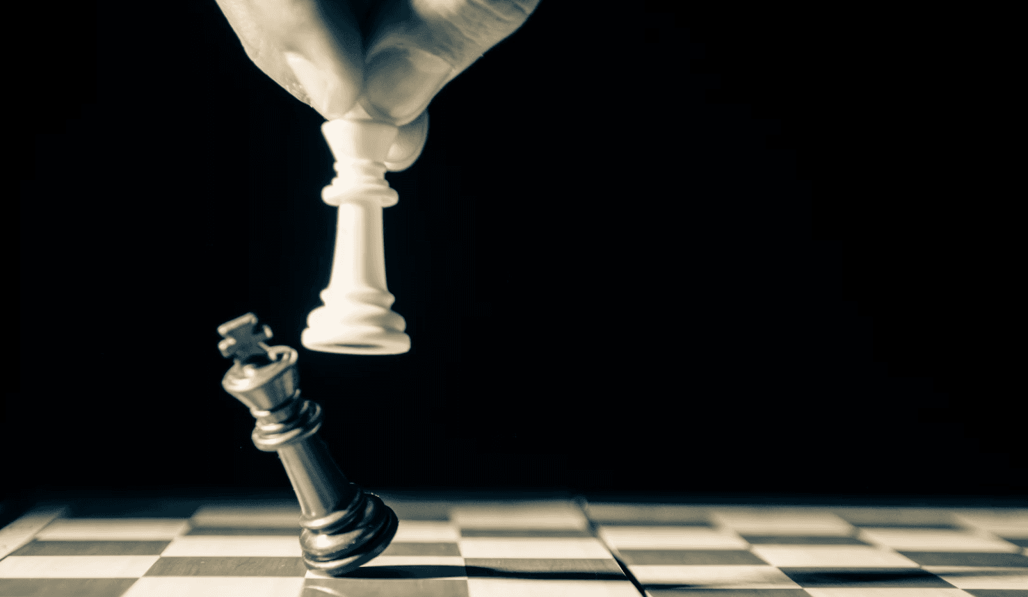 Strong Mayor vs. City Manager: How Leadership Structures Shape Municipal Governance