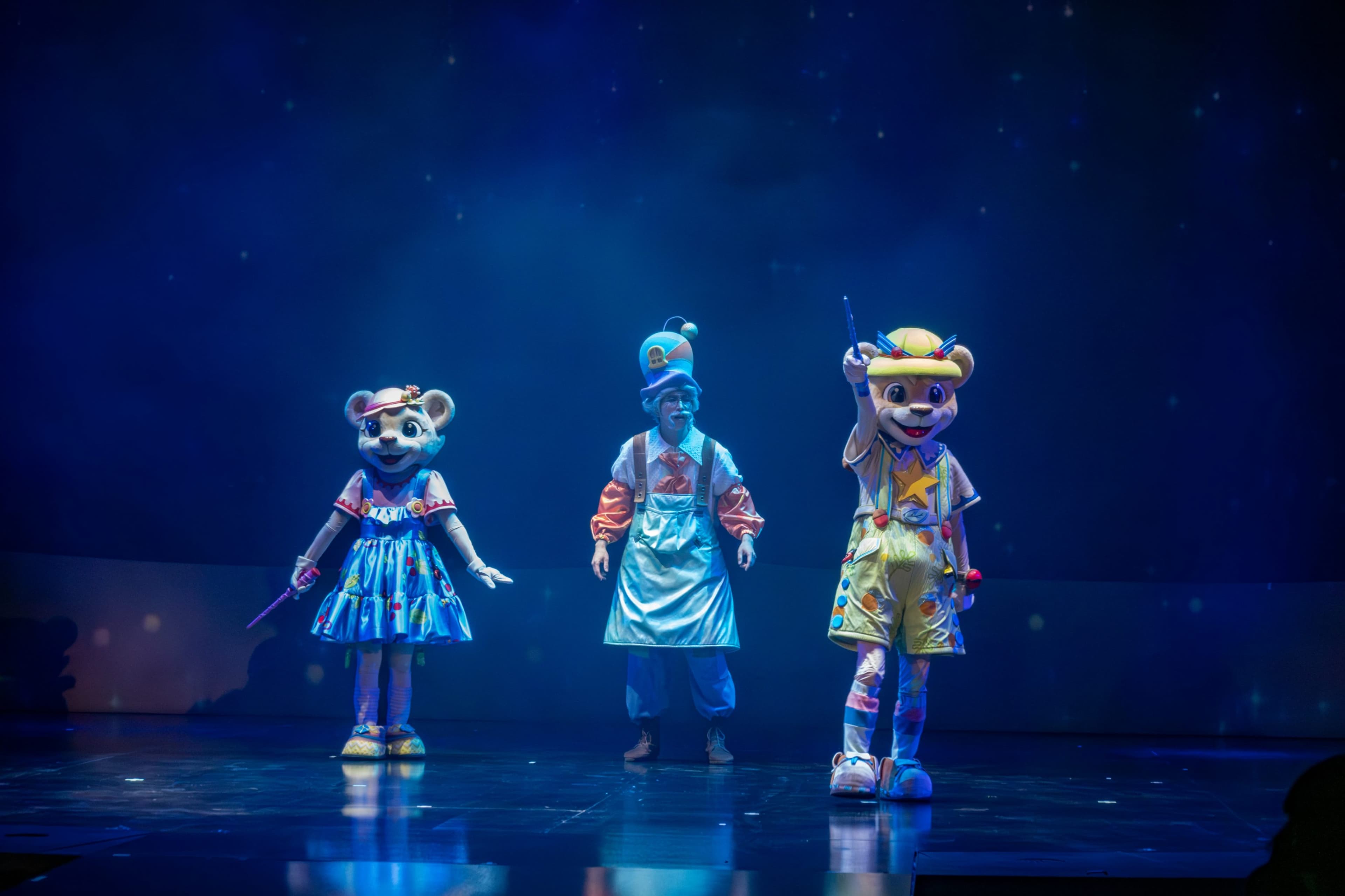 Cover image for The 9-to-5 Stage: Why Theatre Camps Align with Working Families’ Needs