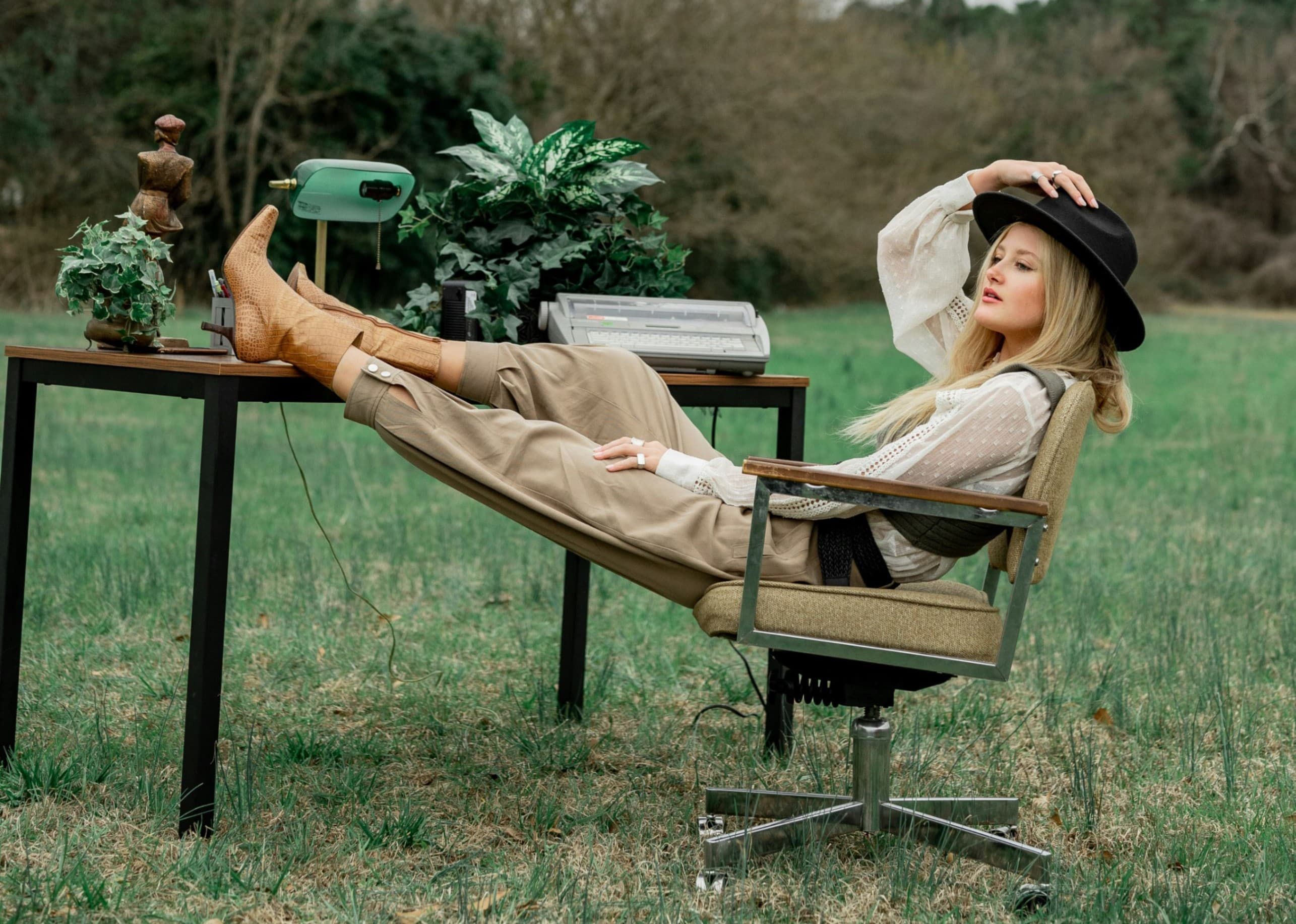 Cover image for Beyond Burnout: Strategic Leadership for Sustainable Work-Life Balance