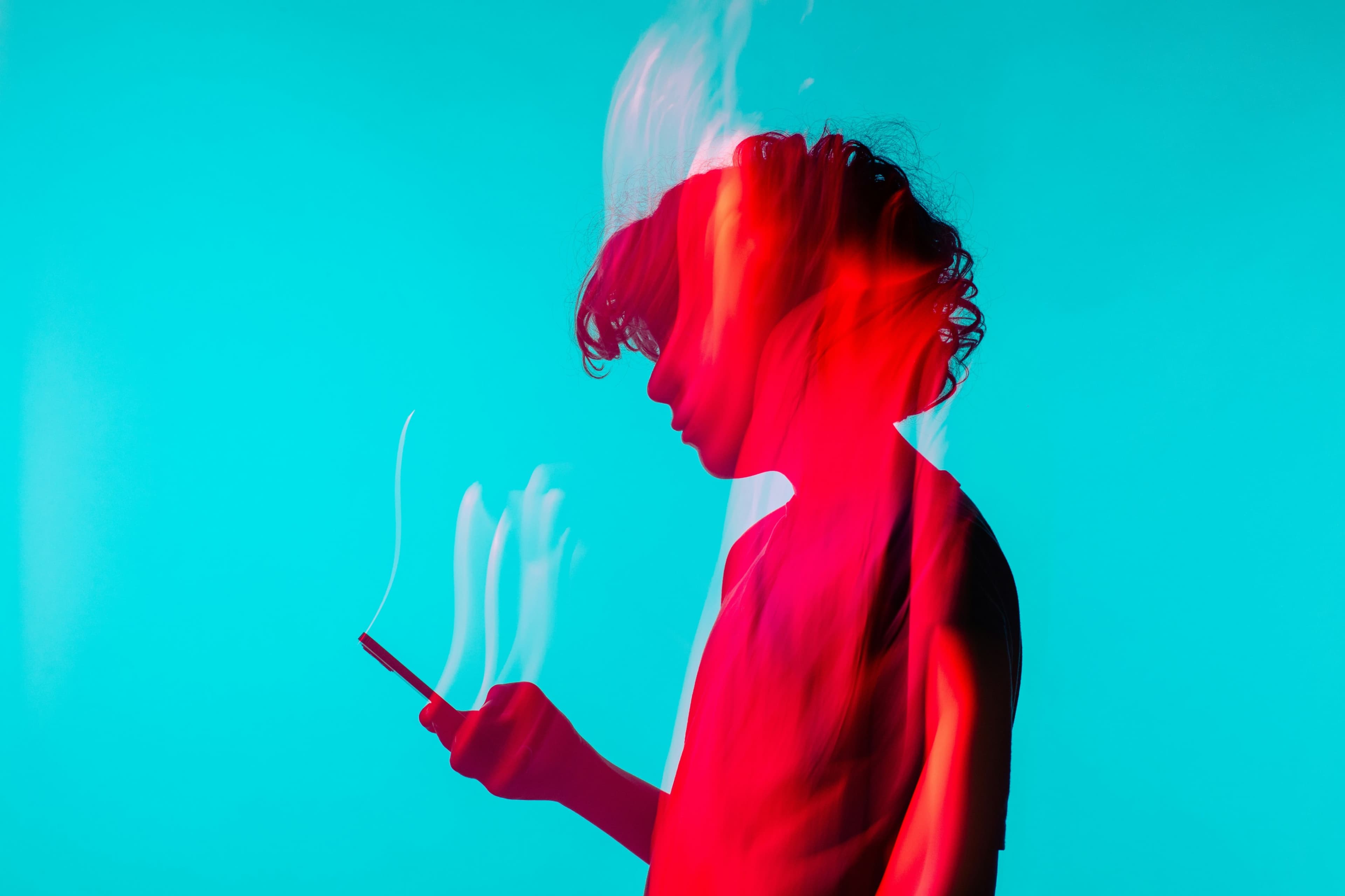 Cover image for Are You Doomscrolling Subconsciously? Here’s How It Drains Your Mental Energy