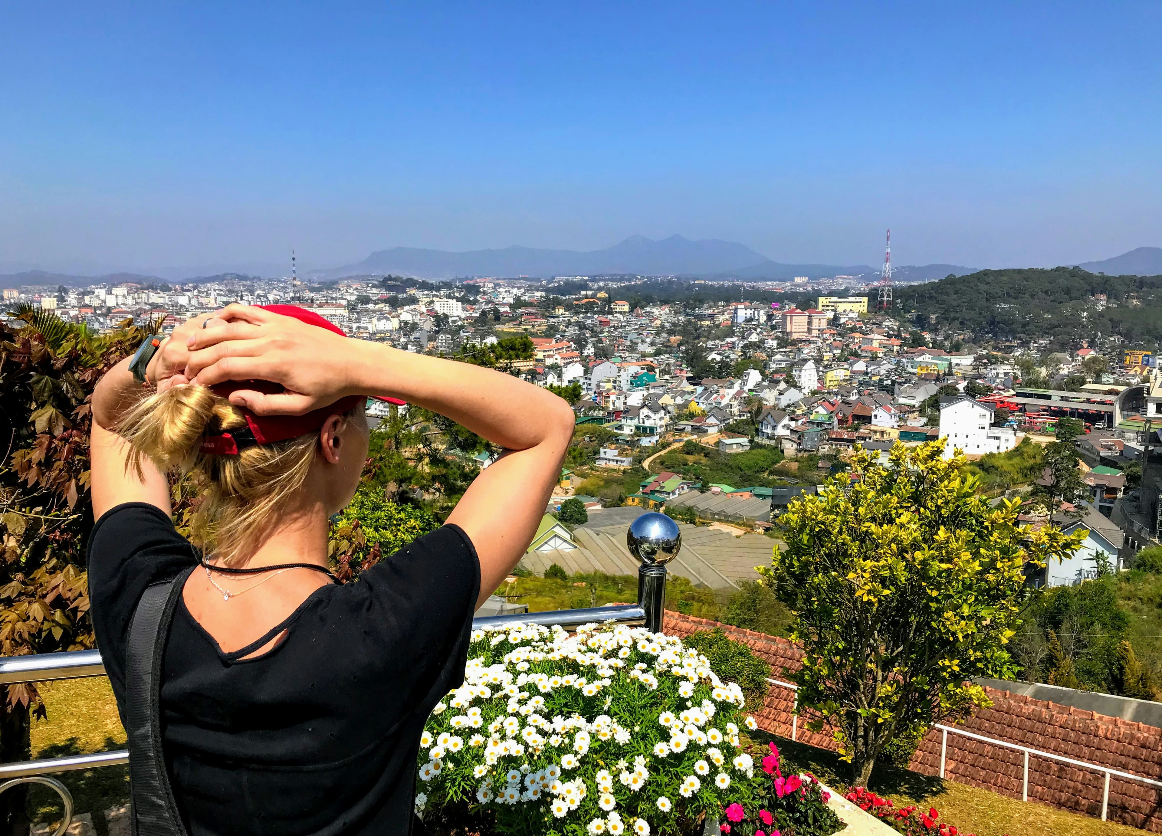 Cover image for Eco-Savvy City Trips: Where Culture Meets Conscious Travel