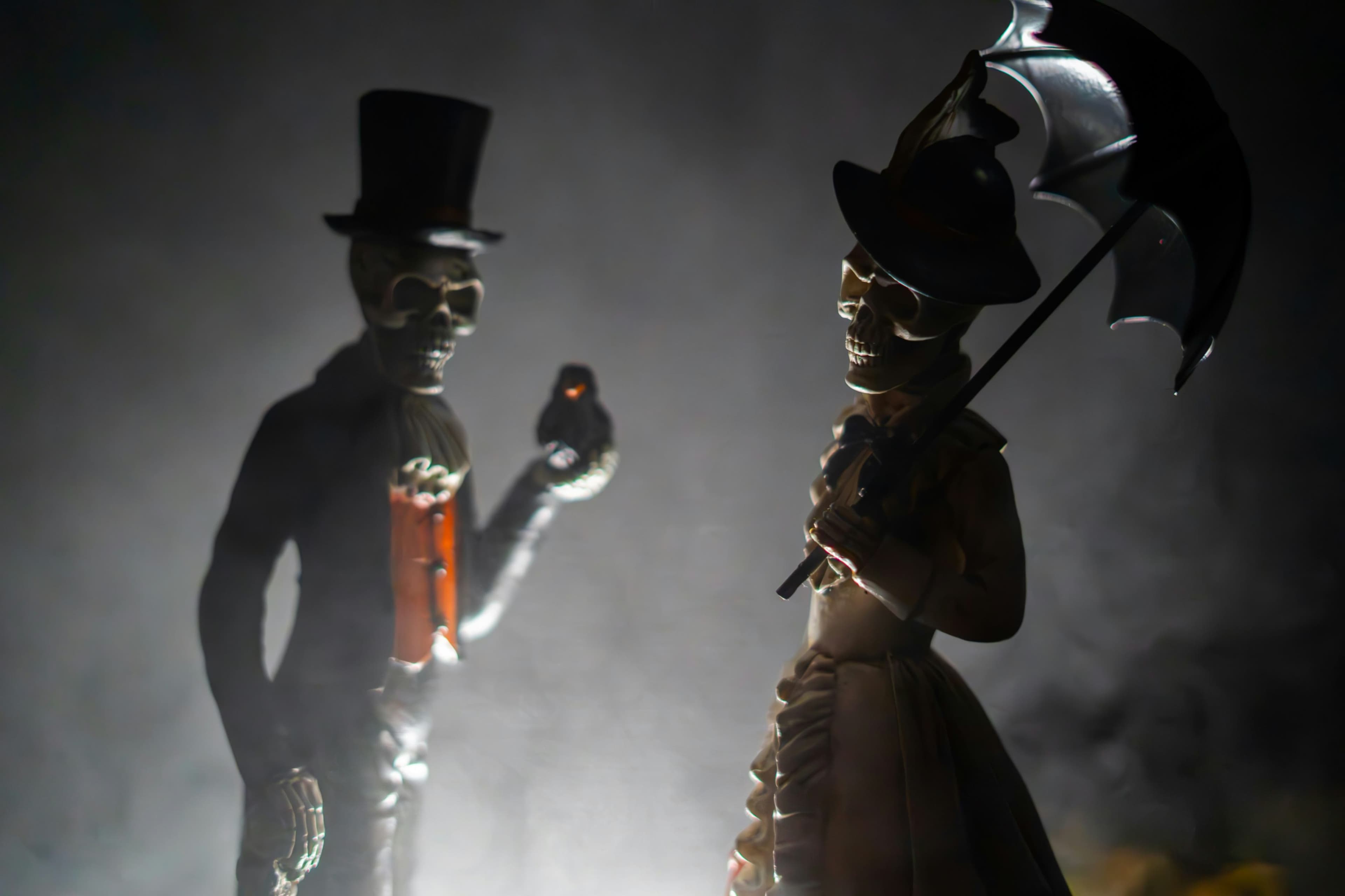 Cover image for Strings Attached: How Puppetry Is Transforming Modern Theater